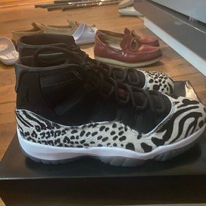 Jordan 11 retro animal instinct (W) size 12 (mens 10)